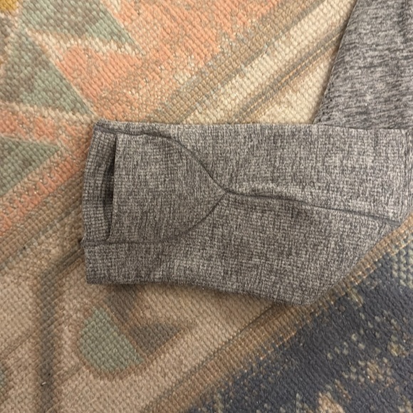 Lululemon Swiftly Tech - Picture 3 of 4